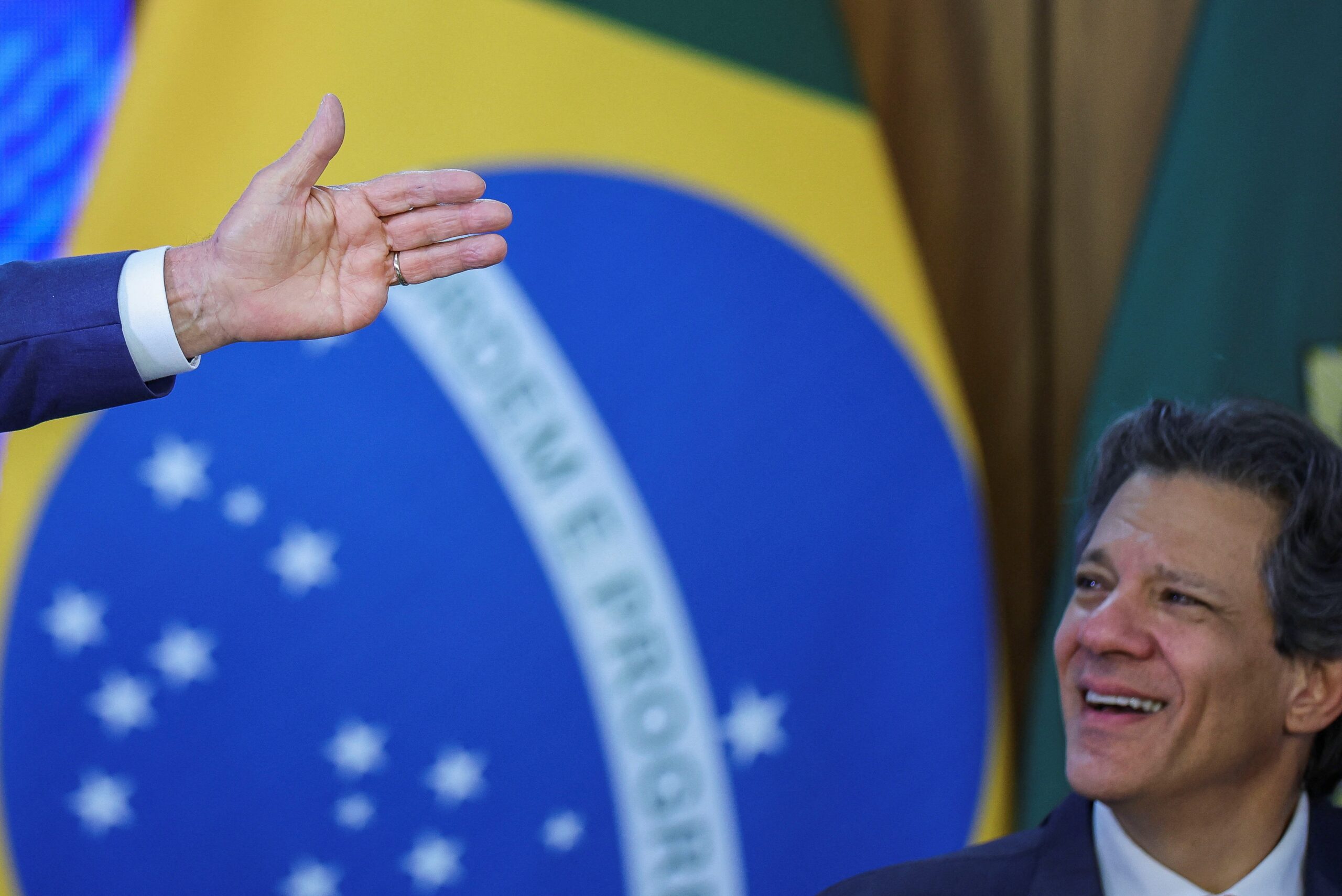 Em jantar, Lula diz a Haddad que precisa dele na disputa em SP