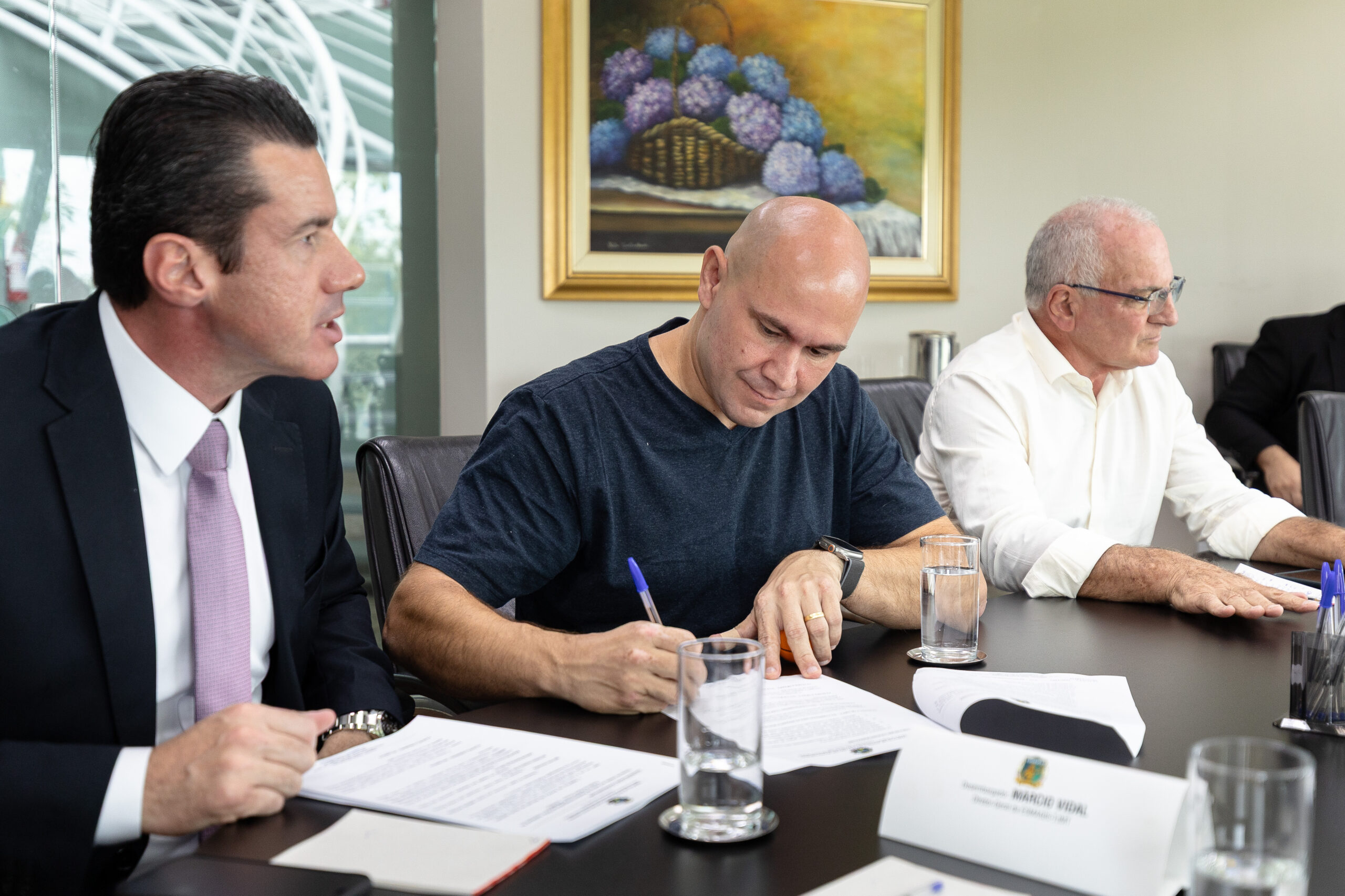 Prefeito propõem conteúdo educativo e IA para formar nova geração sustentável