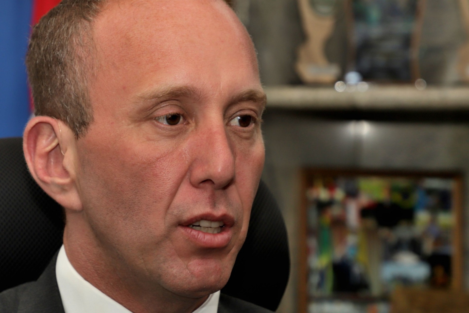 Prefeito Rodrigo Manga e mais 12 são denunciados por corrupção