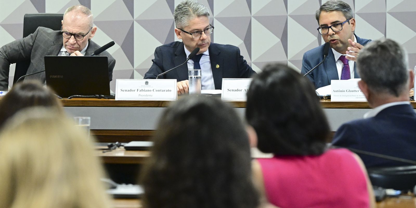 CPI do Crime Organizado aprova convites para ouvir ministros do STF