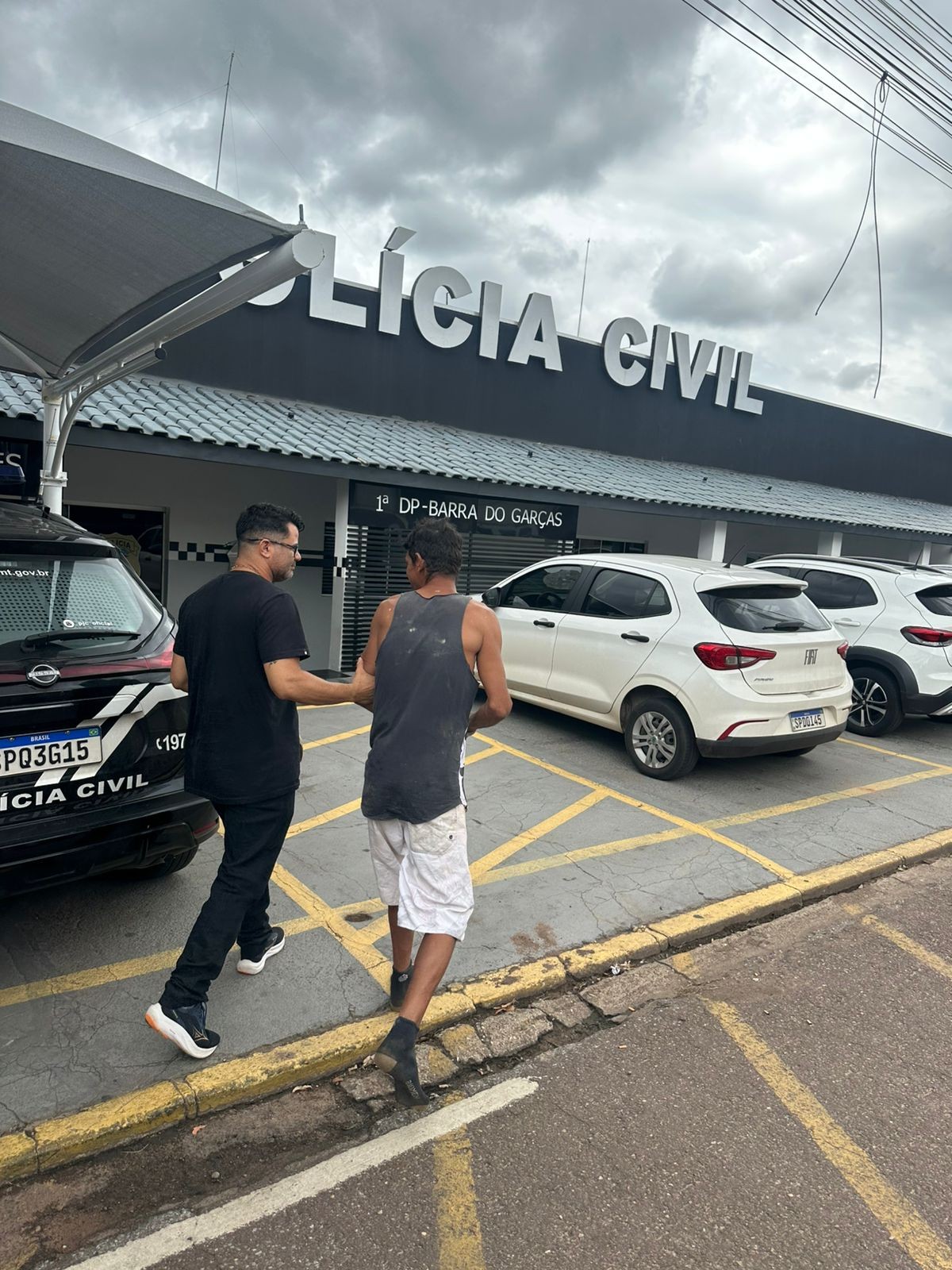 Operação contra facção prende 4 investigados por tráfico de drogas