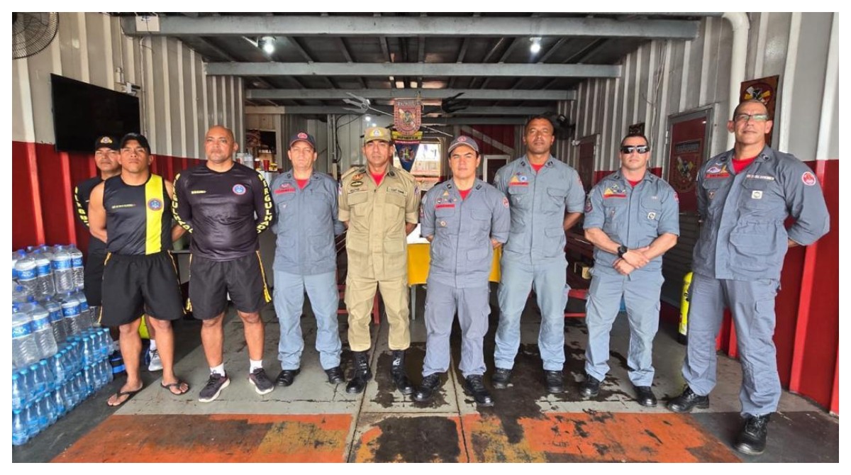 Bombeiros de SP enviam equipe com tecnologia subaquática para ajudar nas buscas por desparecidos do naufrágio no AM