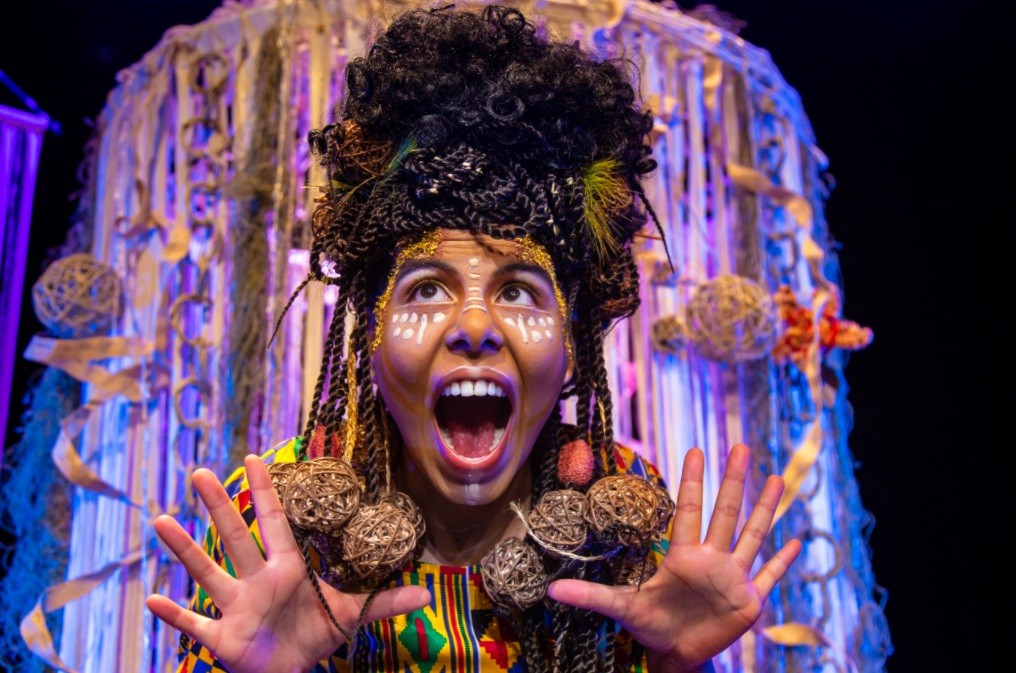 Peça Emaranhada chega a Belém: teatro infantil e representatividade