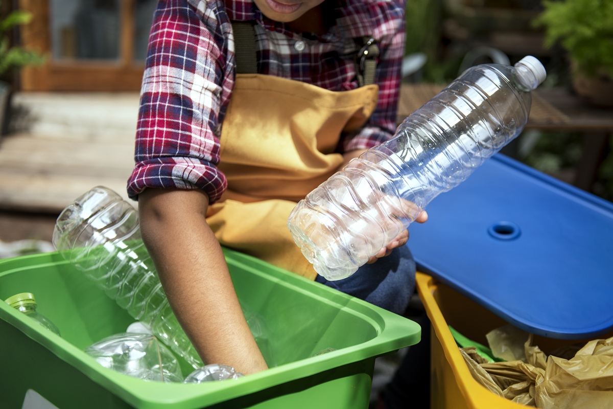 Engenheiro ambiental explica o que acontece com o lixo após a coleta