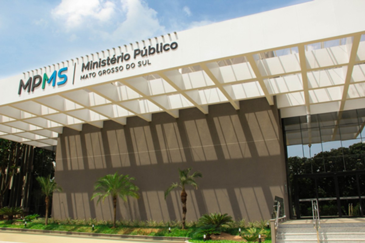 Operação prende mulher suspeita de chantagear procurador de MS com fotos íntimas