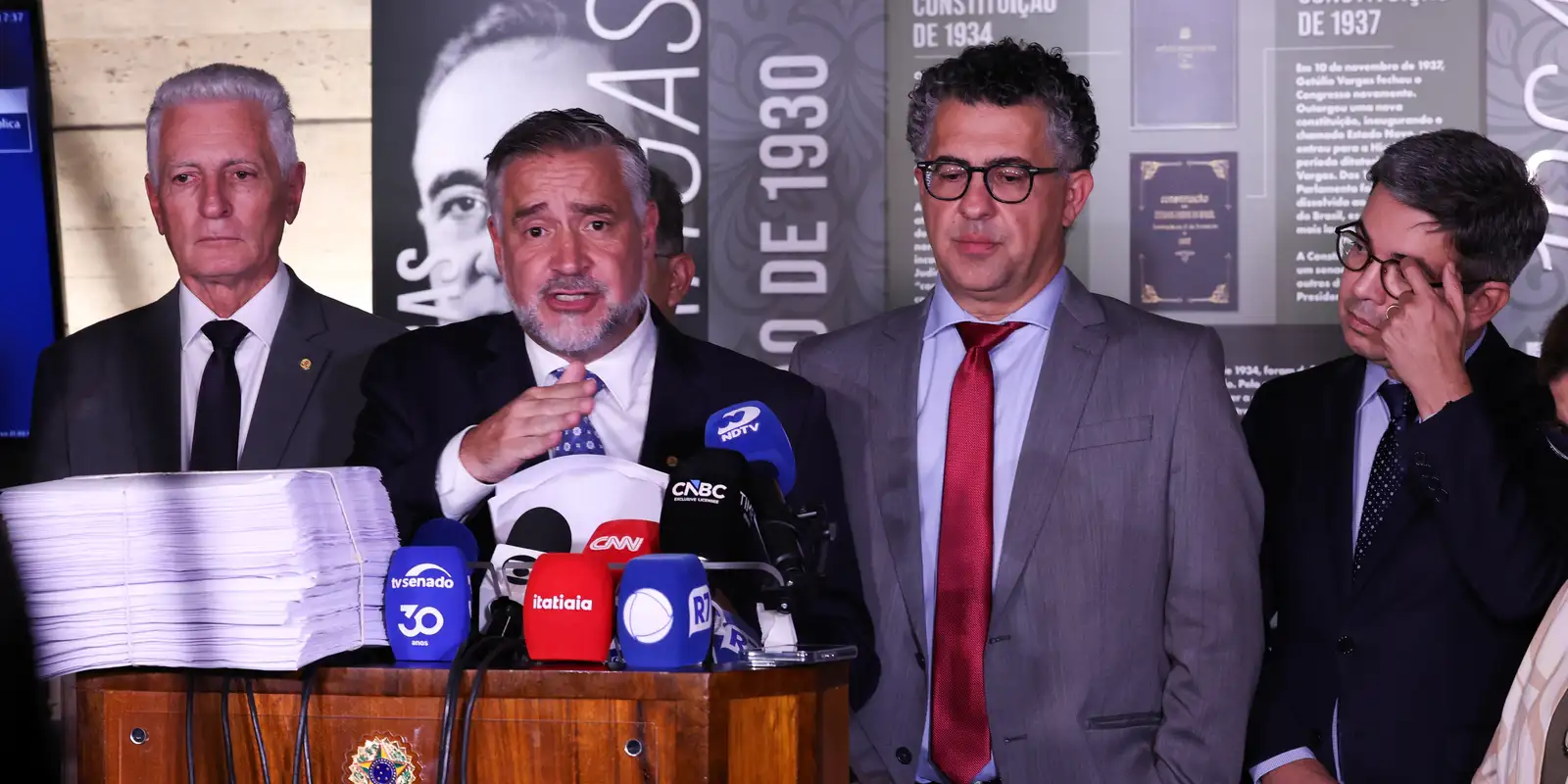 Bancada governista apresentará relatório alternativo à CPMI do INSS