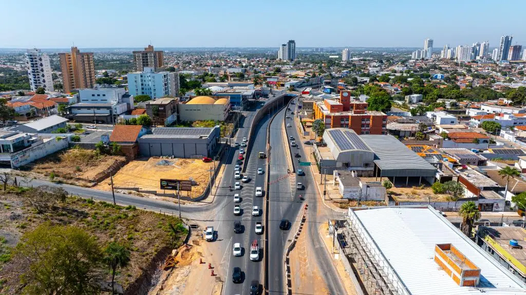 Governo de MT vai investir R$ 88,1 milhões na recuperação de ruas e avenidas de Cuiabá