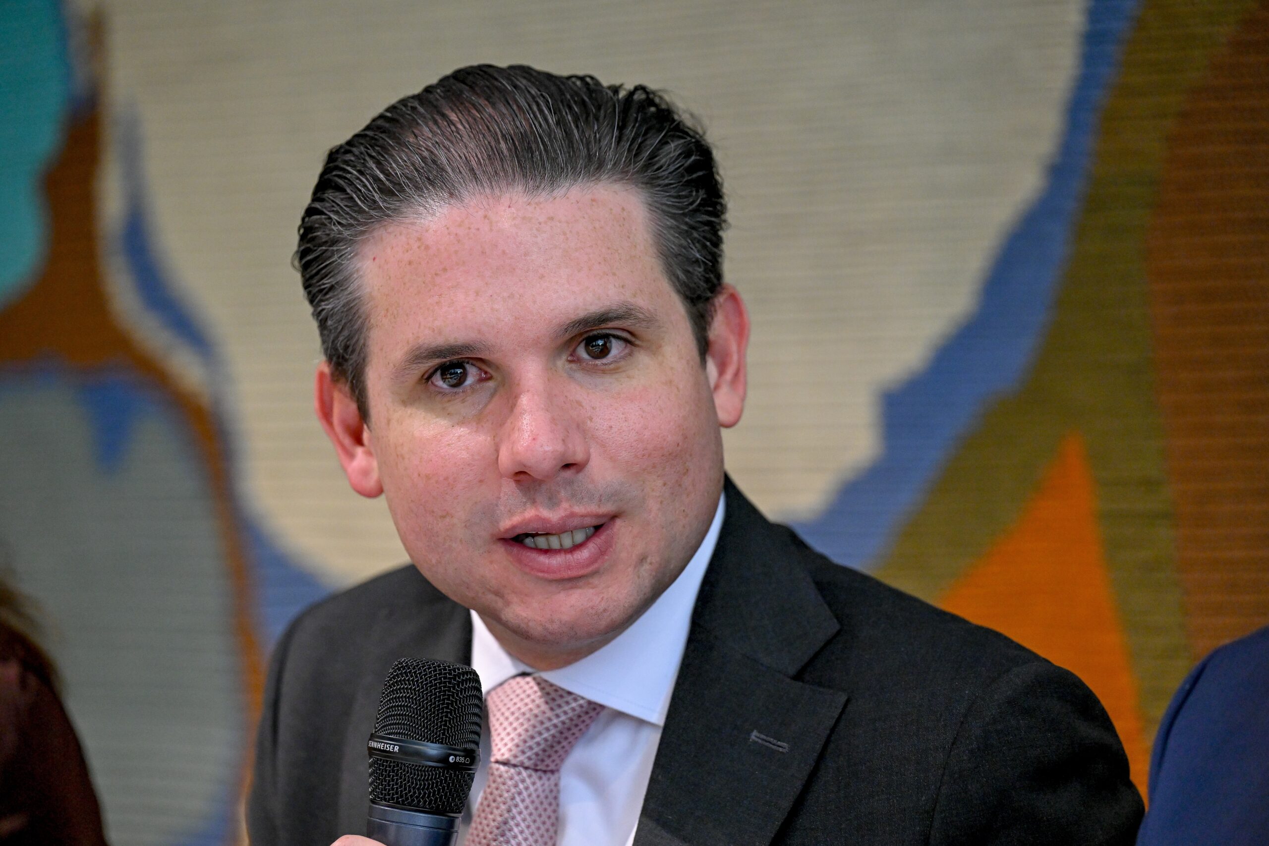 Regulação do trabalho por apps: Motta faz reunião com ministros e relator nesta terça para tentar acordo