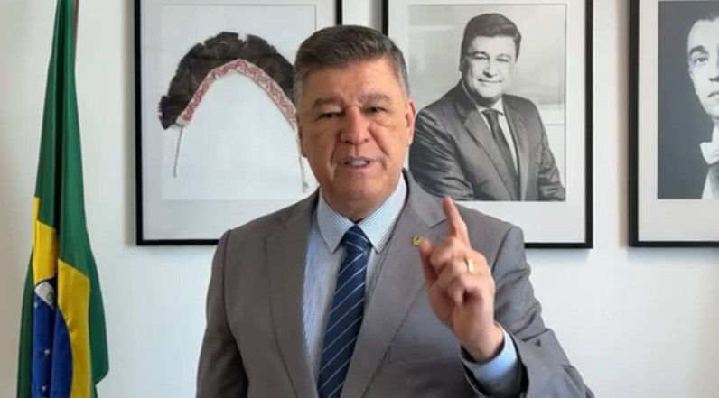 líderes do PT fazem petição contra Carlos Viana