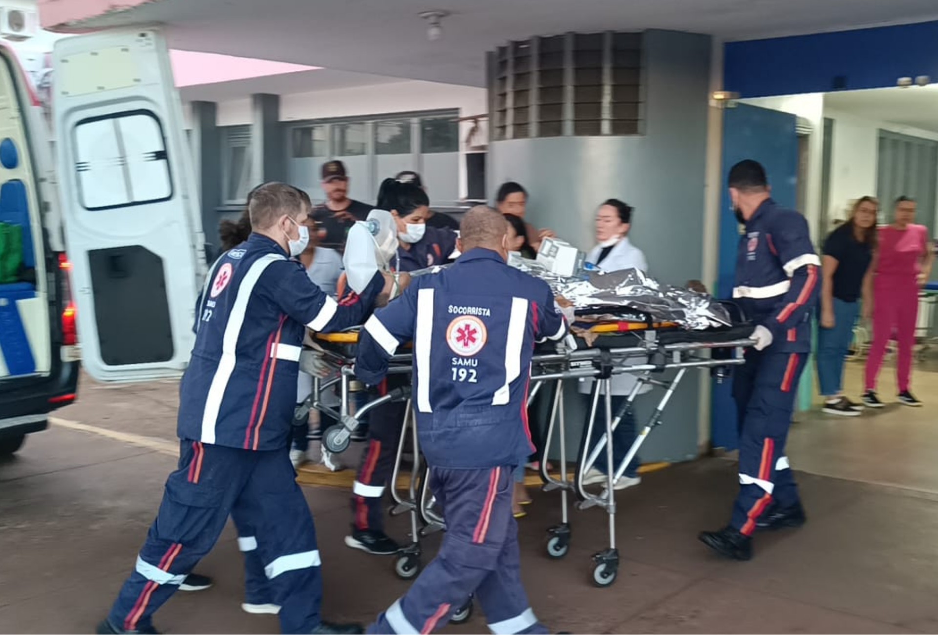 Adolescente tem perna amputada em acidente com máquina de arroz em MS