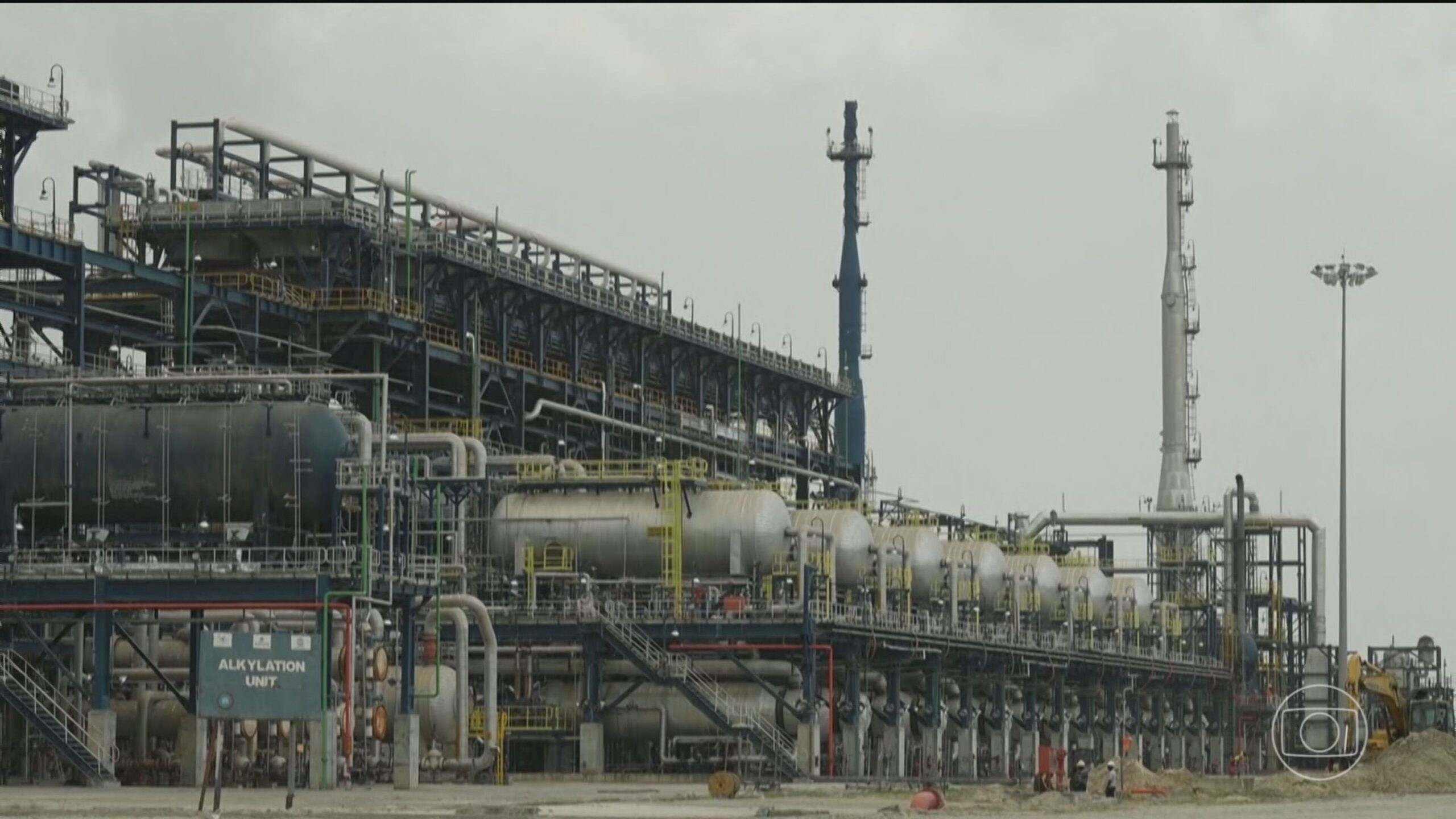 Agência internacional sugere medidas para conter alta da energia