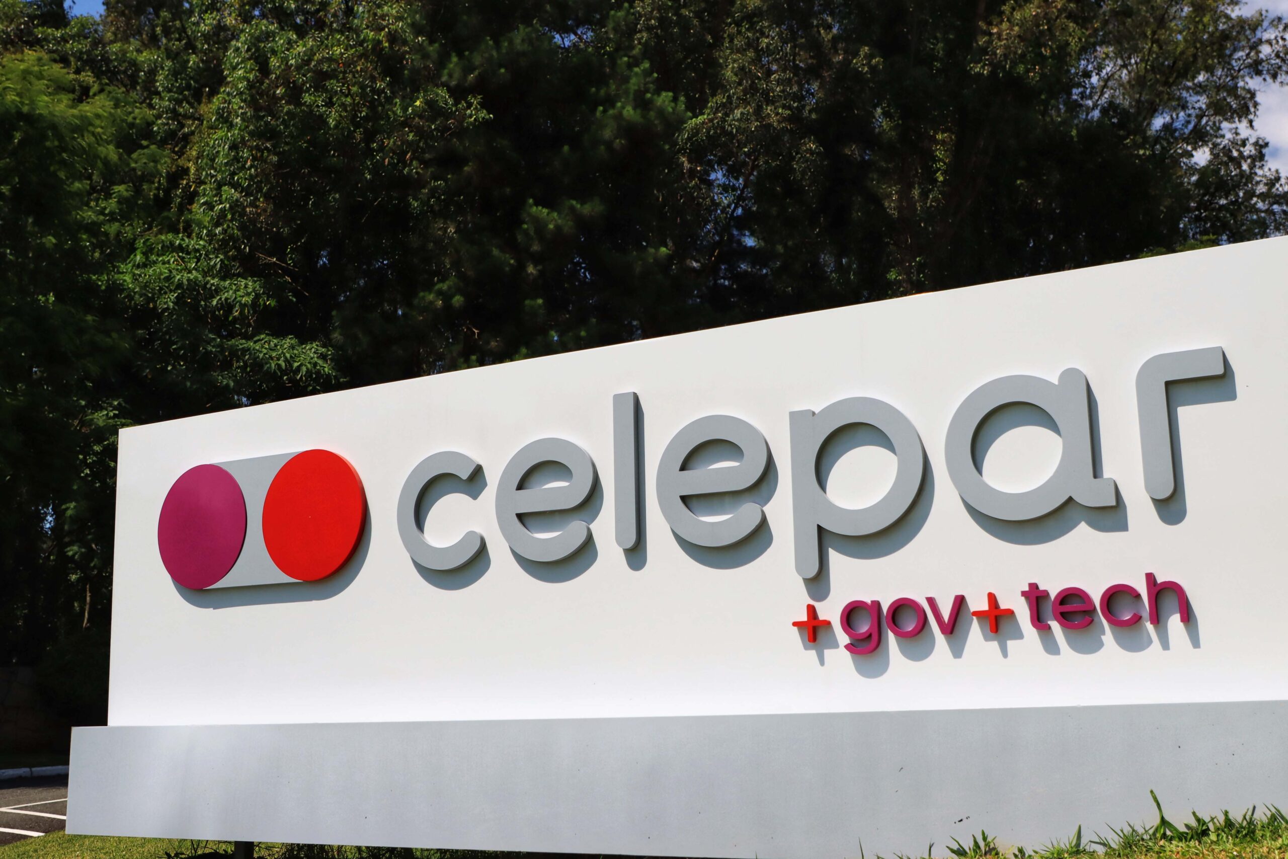 Celepar vai ser vendida? Privatização depende de análises do STF e TCE-PR