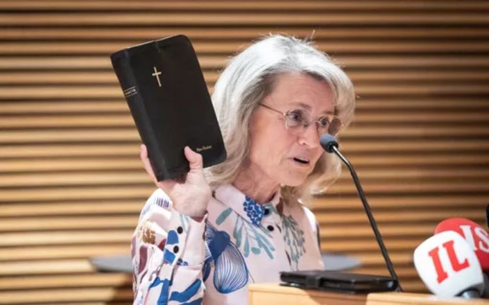 deputada cristã é condenada por discurso de ódio