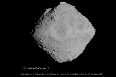 Asteroide Ryugu contém os 5 ingredientes básicos para a vida na Terra