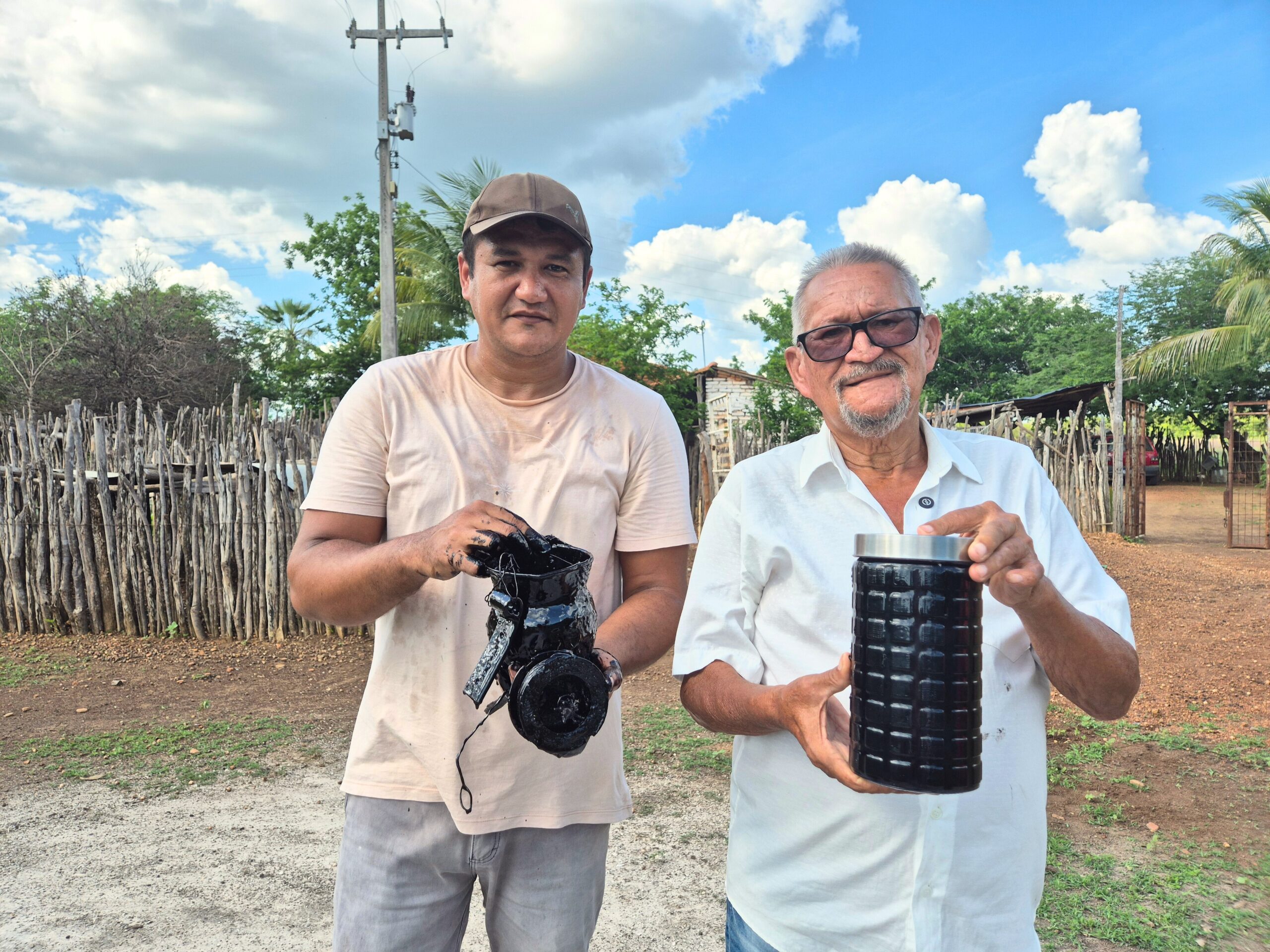 'Minha alegria era água': produtor que encontrou possível petróleo no quintal diz que ficou triste