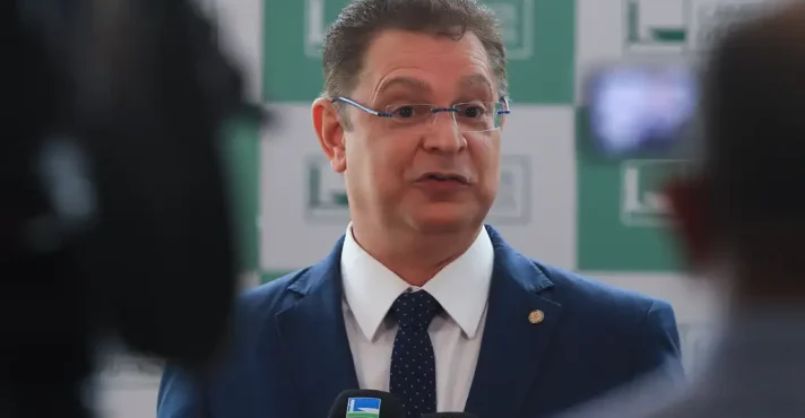 Sóstenes critica STF por encerrar investigação