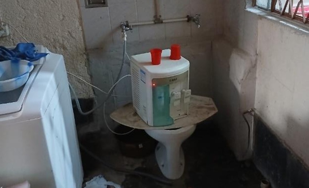 Trabalho análogo à escravidão: imigrantes são resgatados em oficinas que produziam para marcas de roupas em MG