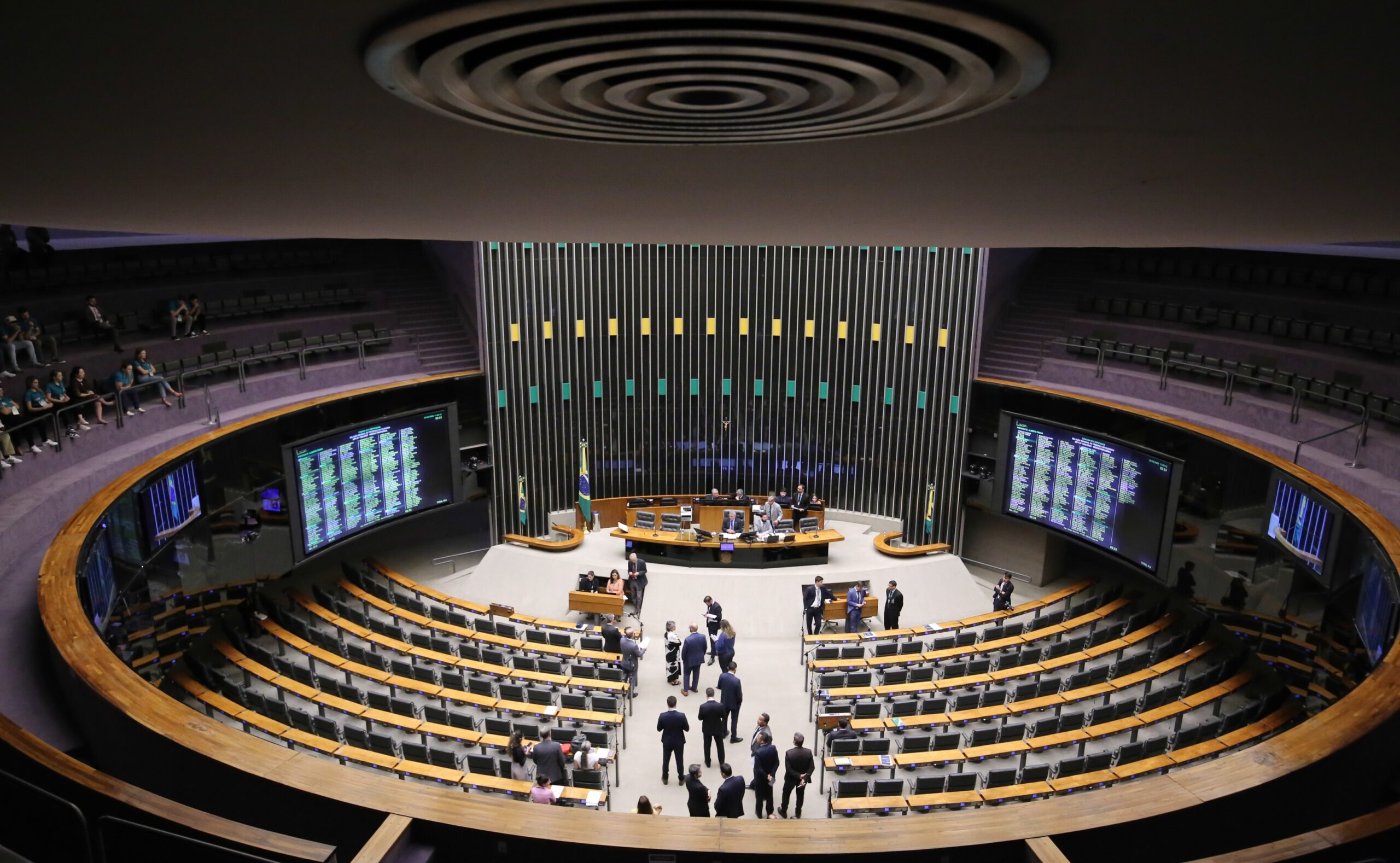 Cláusula de desempenho: entenda as regras para as Eleições 2026