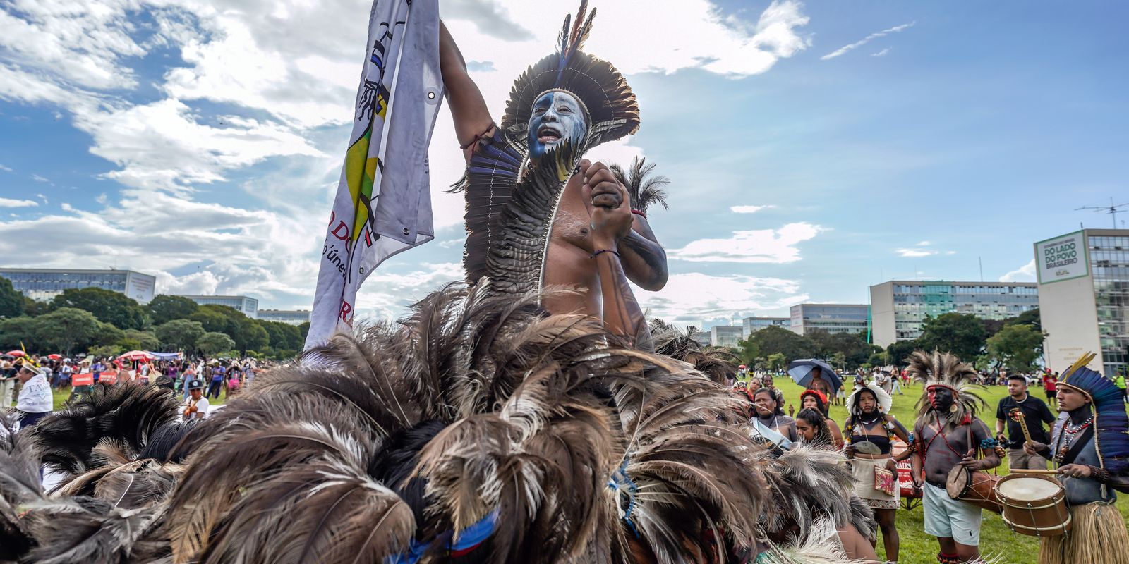 Acampamento Terra Livre termina com pedido para acelerar demarcações  
