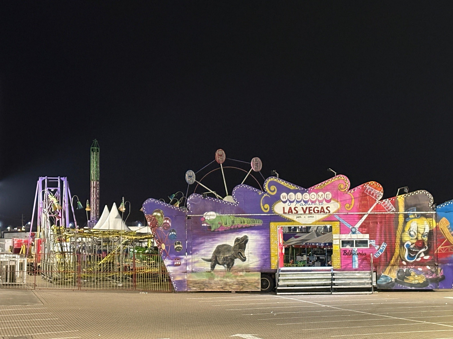 ‘Estava fazendo uns barulhos estranhos’, diz adolescente após acidente que feriu 11 em parque de diversões no RS