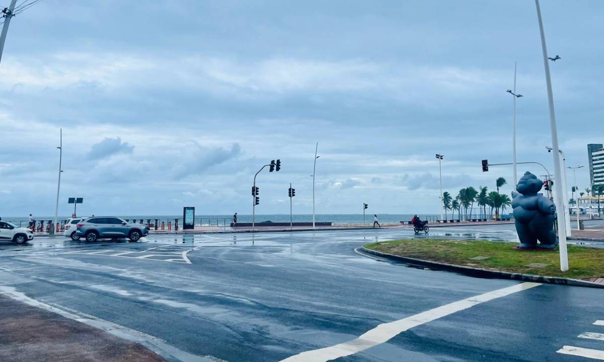 Fim de semana em Salvador terá muitas nuvens e chance de chuva