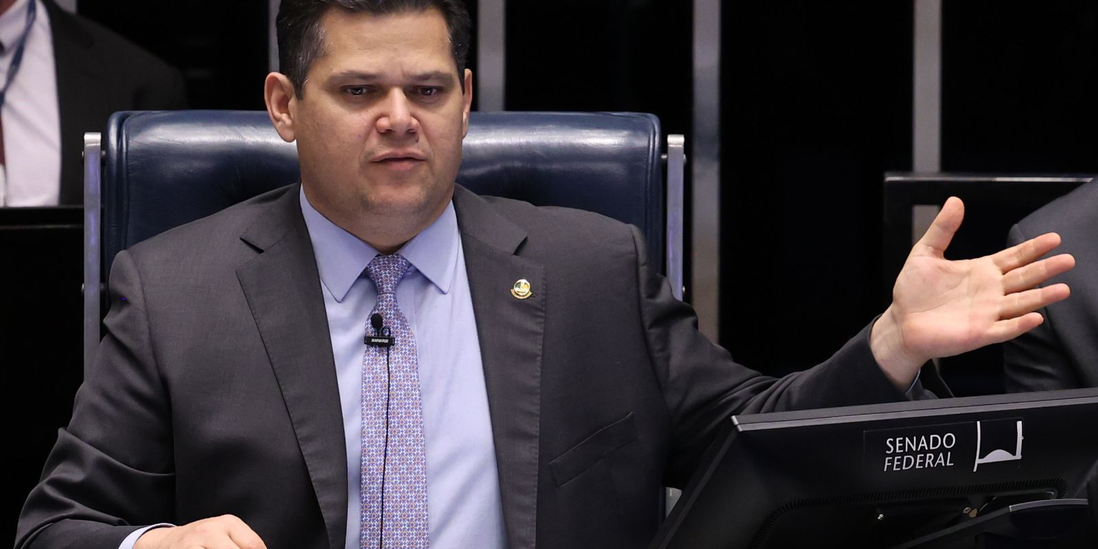 Davi Alcolumbre promulga Lei da Dosimetria