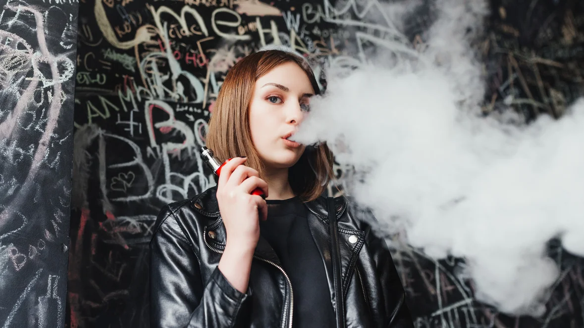 INCA alerta para os riscos de cigarros com sabor e aroma entre jovens
