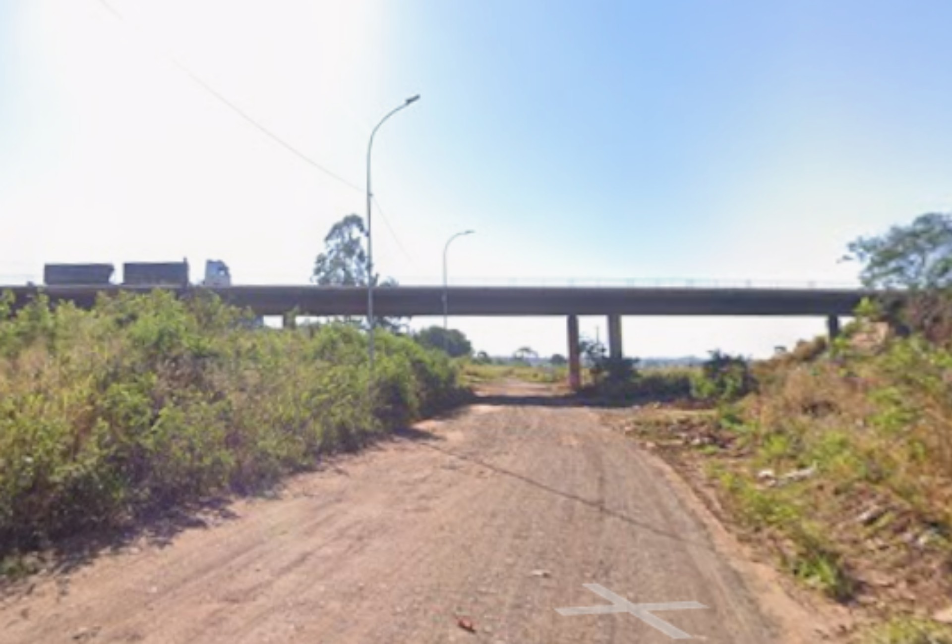 Homem é sequestrado, espancado com madeira e tem perna quebrada em Campo Grande