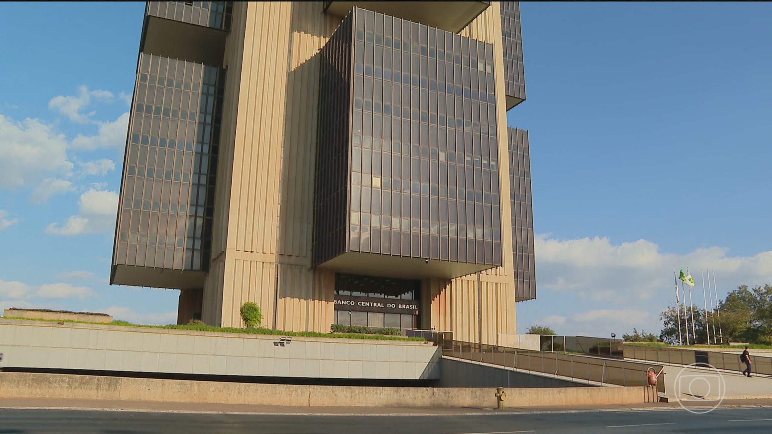 CCJ do Senado adia votação da PEC que prevê autonomia financeira do Banco Central
