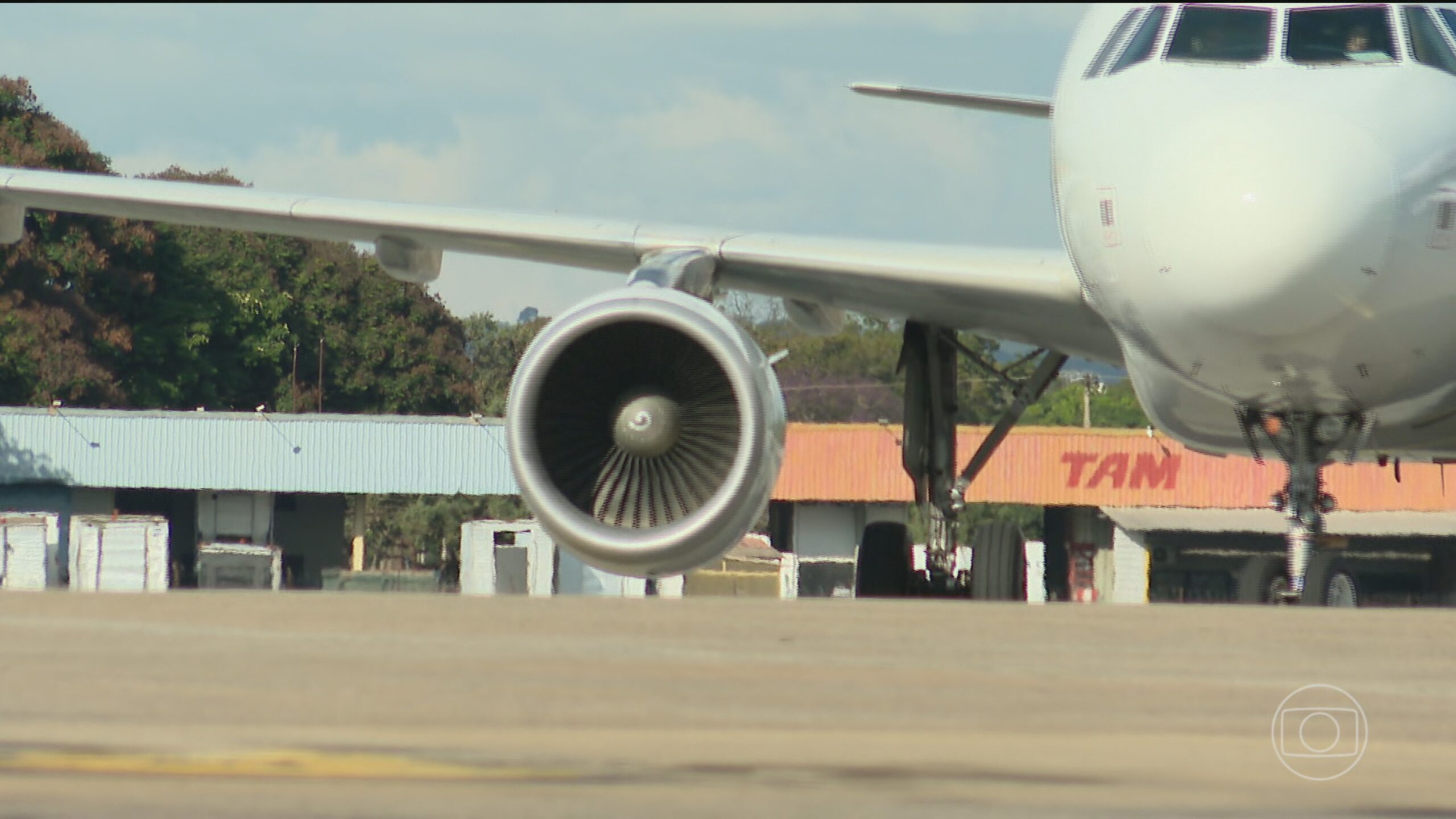 Governo prorroga isenção de impostos sobre combustível de aviação e biodiesel até 31 de julho