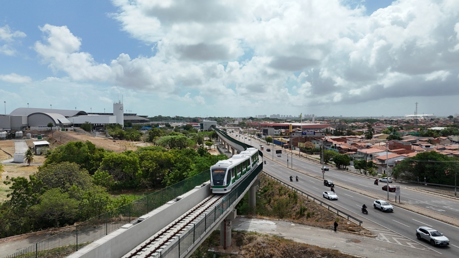 Governo divulga vídeo do novo VLT Aeroporto-Castelão e promete entrega para maio de 2027