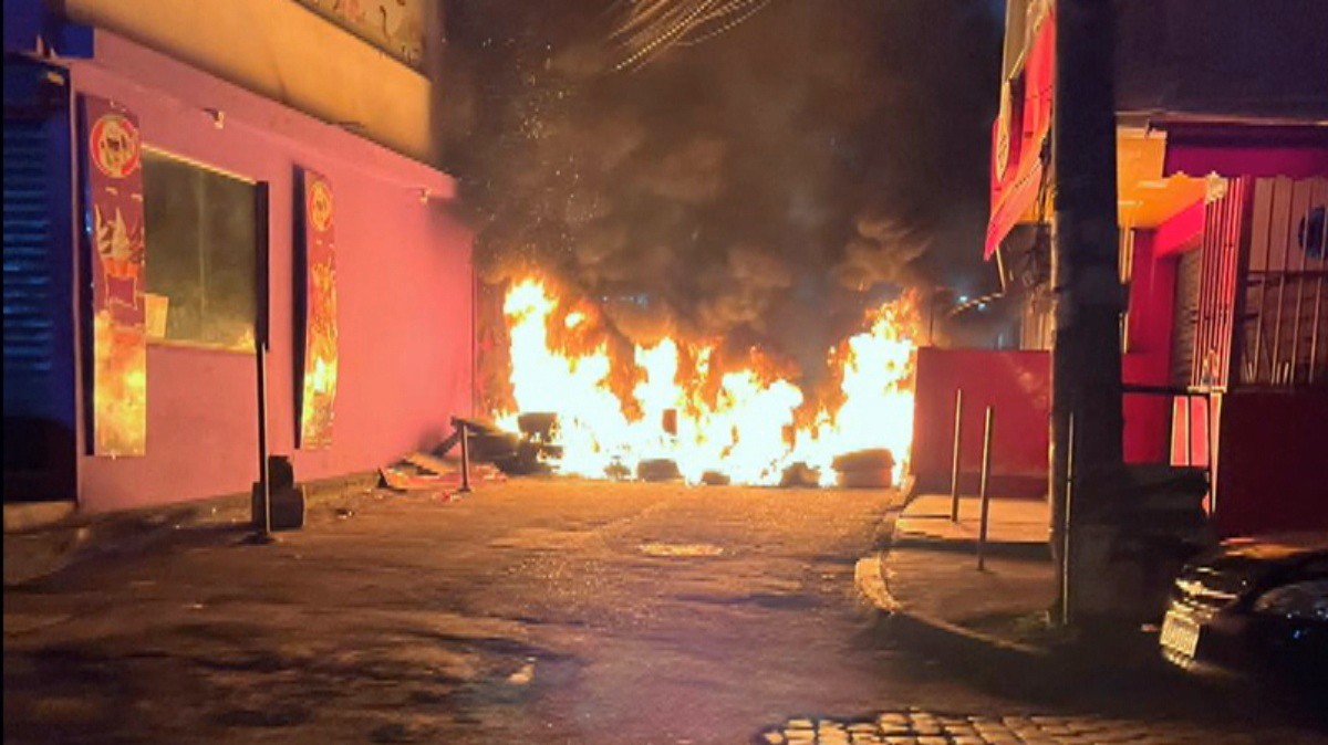O que é o Baile da Disney na Maré, investigado pela polícia