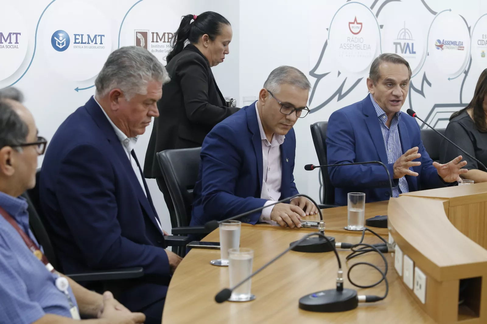 AL discute alternativas para reduzir o superendividamento dos servidores