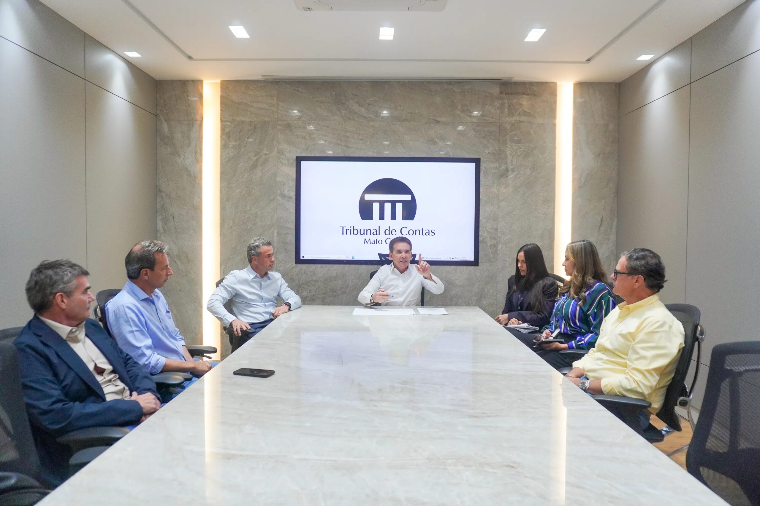 TCE reabre mesa técnica para corrigir falhas graves e garantir asfalto de qualidade na MT-170
