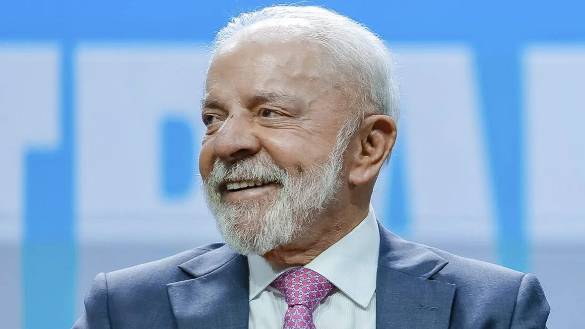 Lula mantém liderança contra Flávio Bolsonaro em 2º turno, diz BTG/Nexus