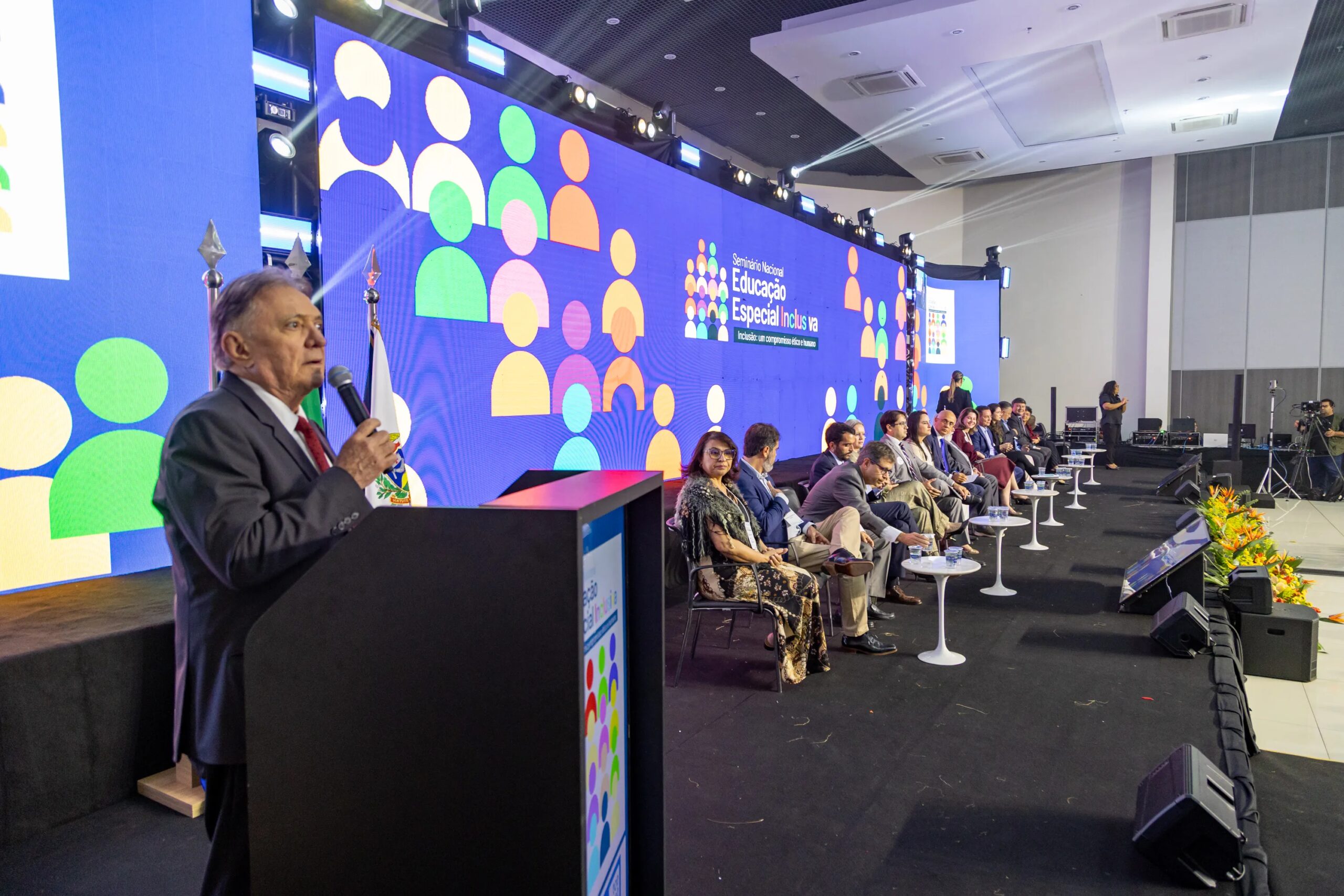 Seminário nacional promovido pelo TCE-MT reúne 700 participantes para discutir educação inclusiva