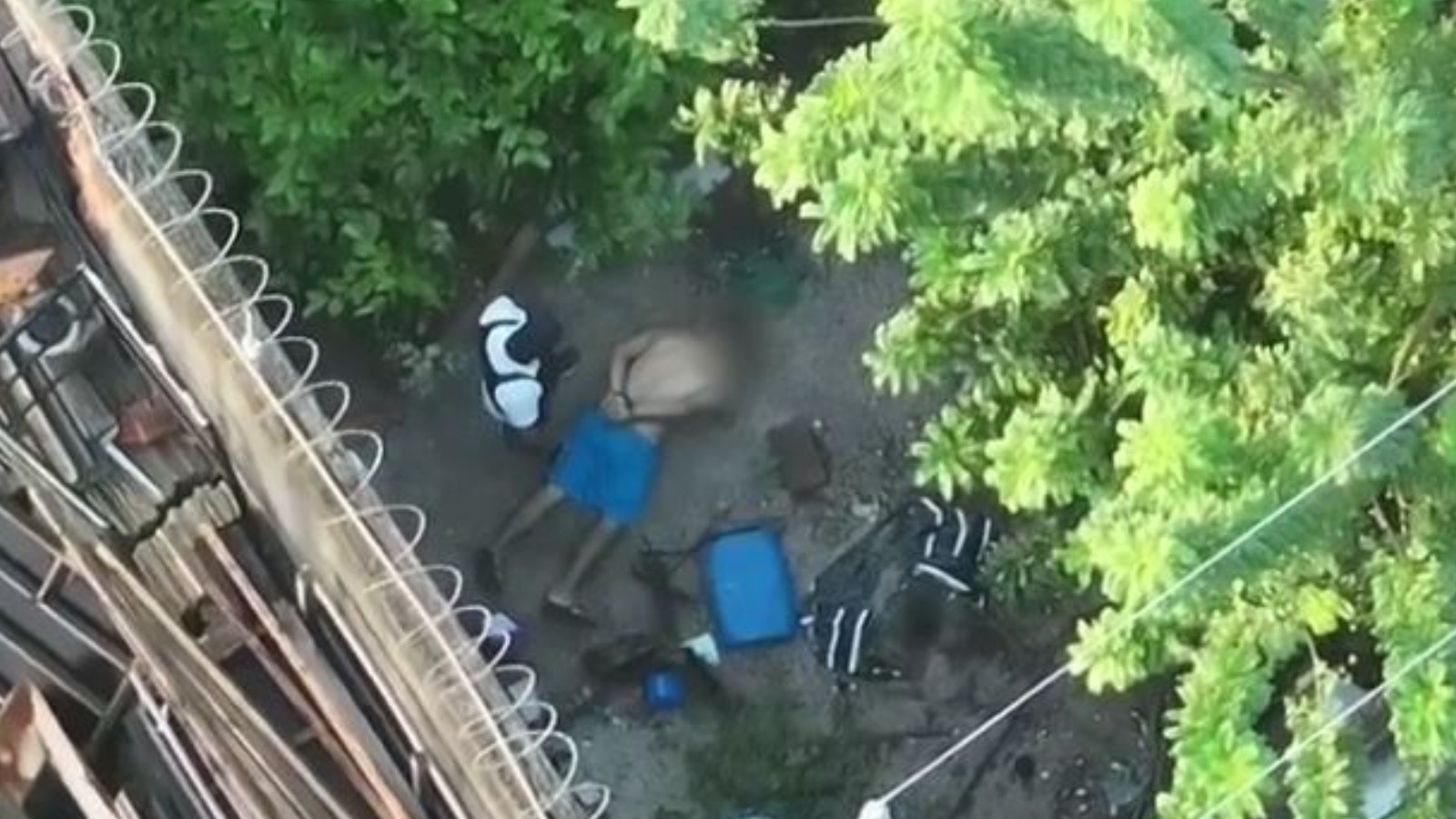 Homem é preso pela polícia após cair de muro durante fuga em Fortaleza