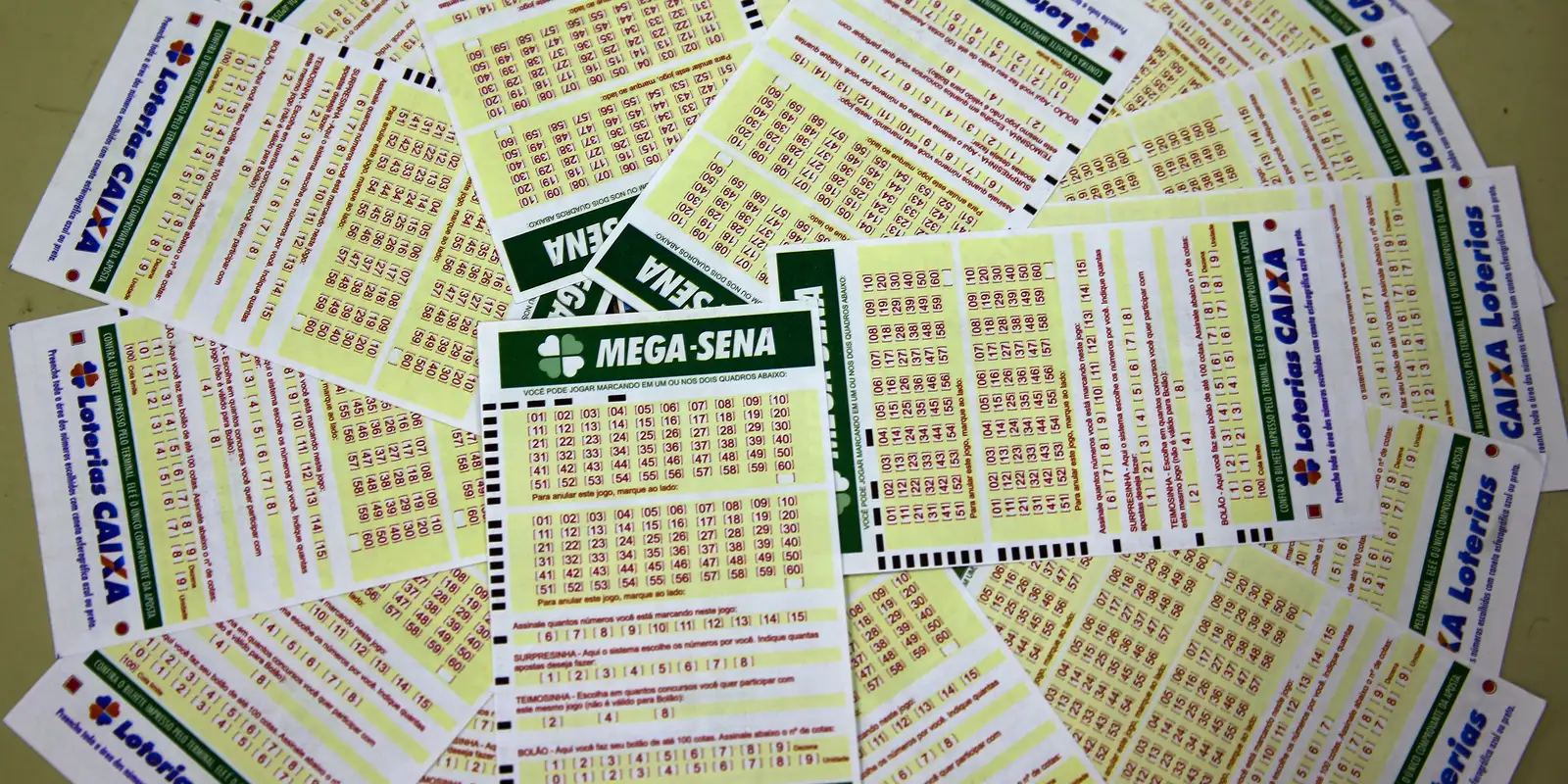 Mega-Sena acumula novamente e prêmio principal vai para R$ 42 milhões