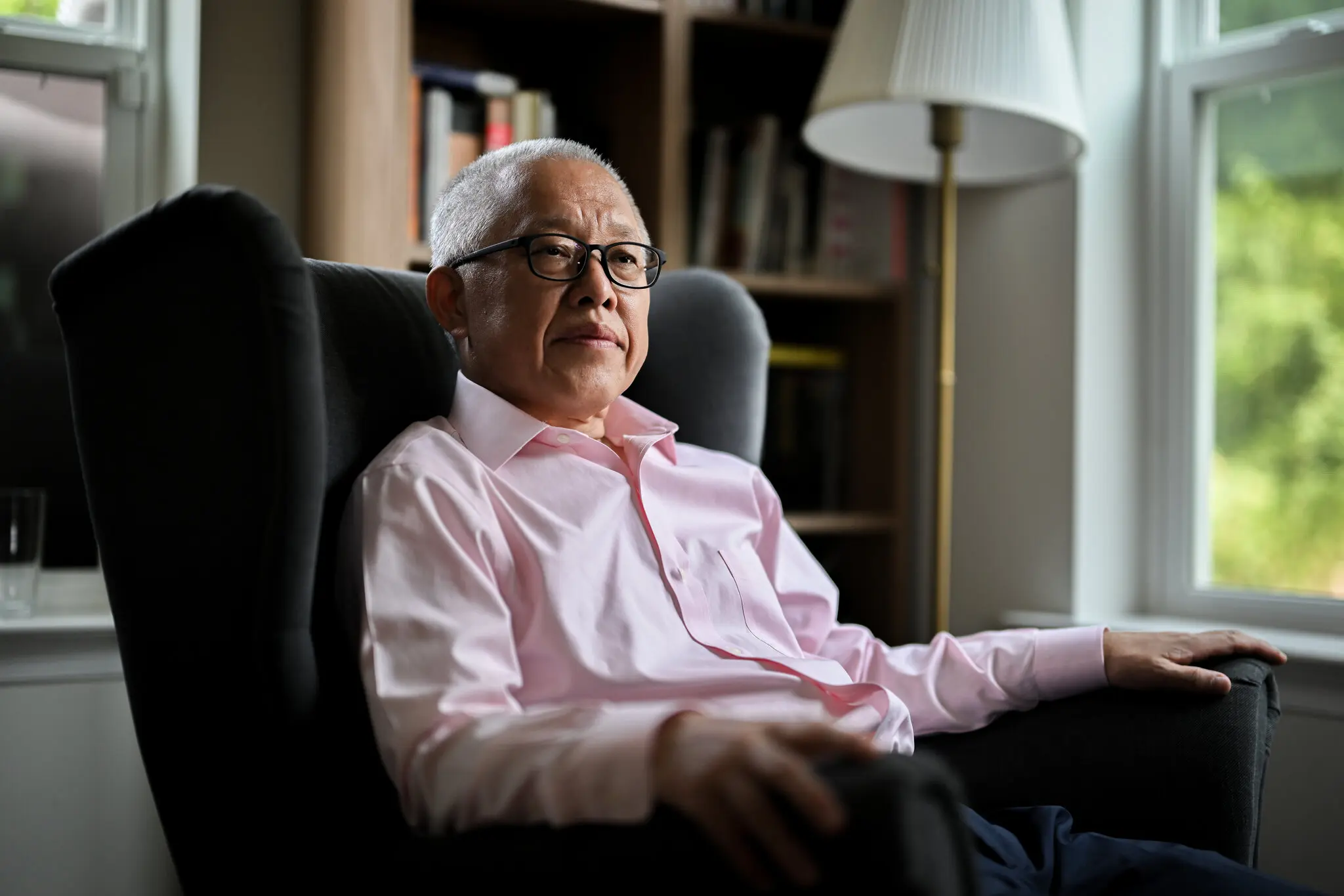 Pastor Ezra Jin relata condições desumanas em prisão na China