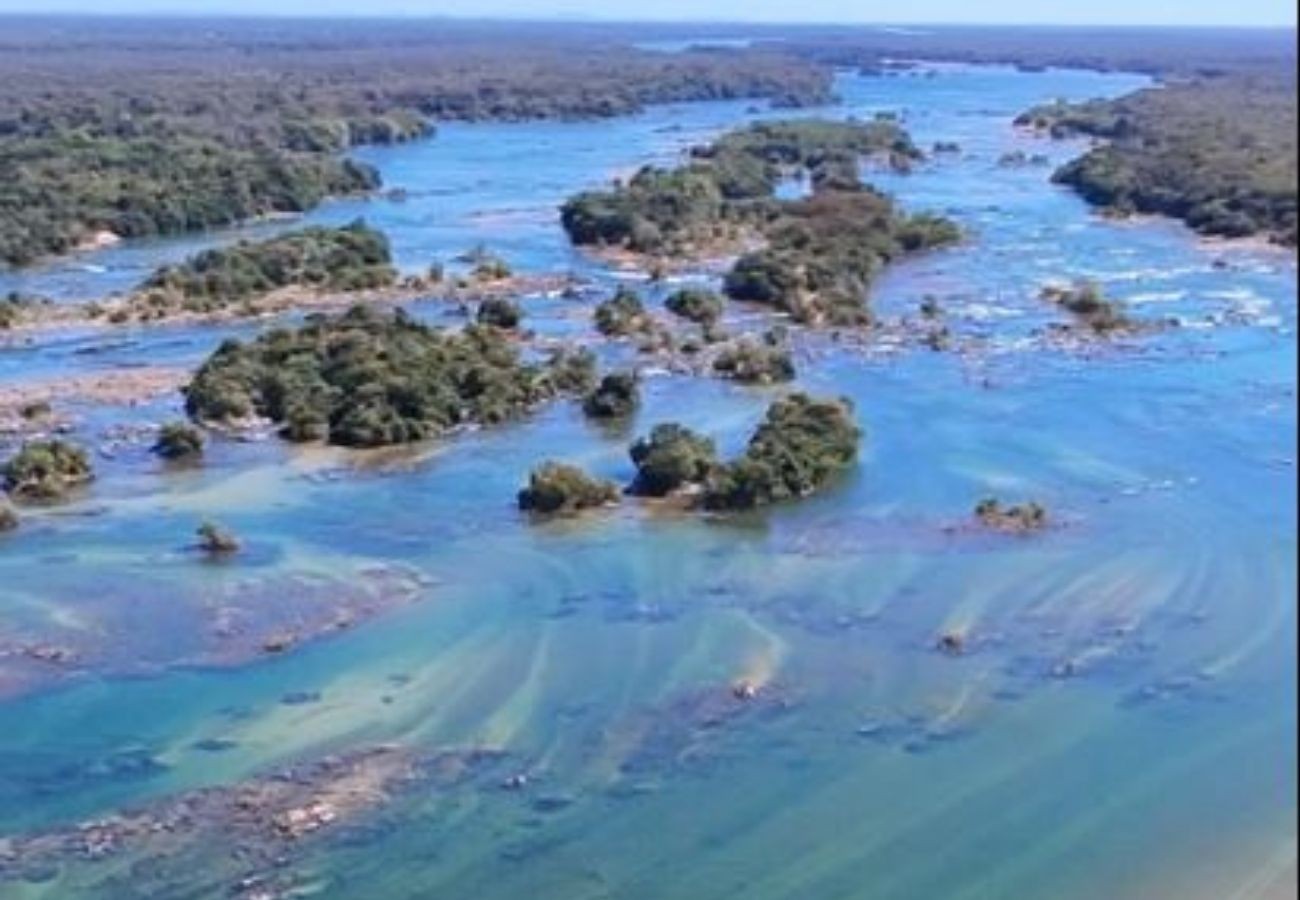 Imagens de ilhas próximas no Rio Tocantins impressionam pela beleza