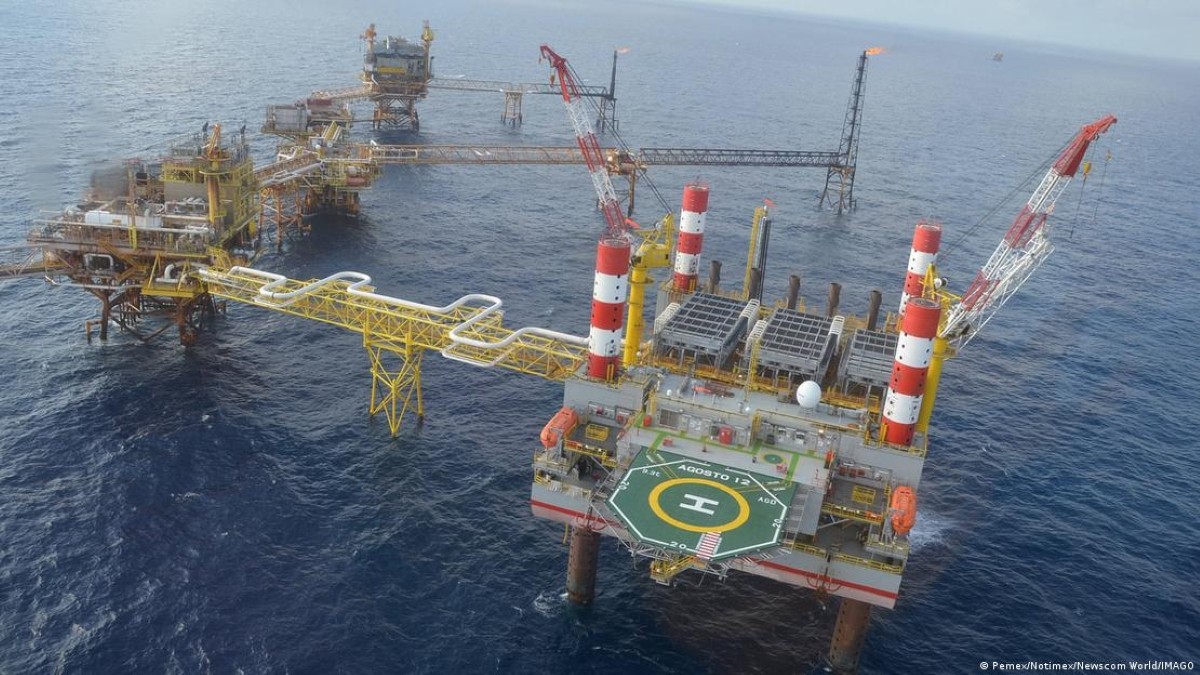 Petrobras e Pemex fazem acordo para explorar petróleo
