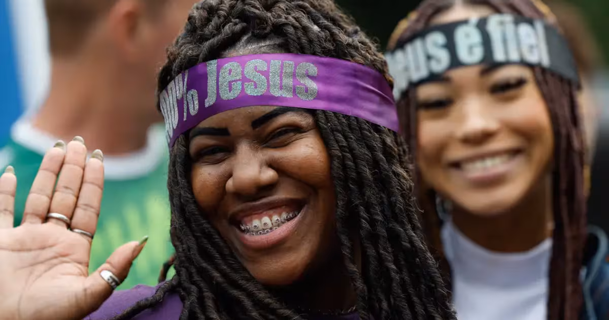 Cresce número de evangélicos entre jovens e negros no Norte