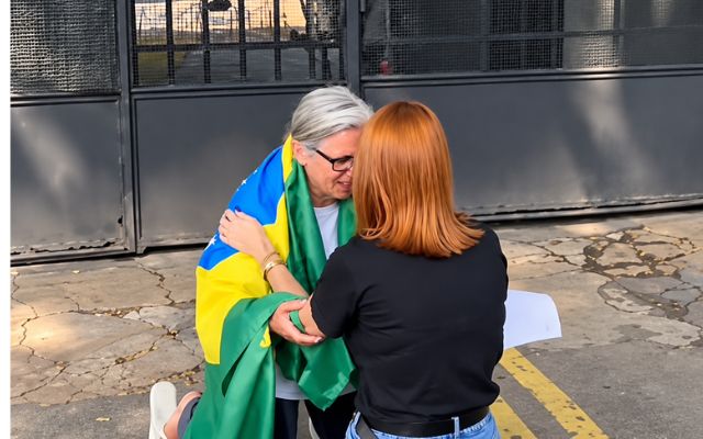 Pastora condenada pelo 8 de janeiro é libertada após dois anos
