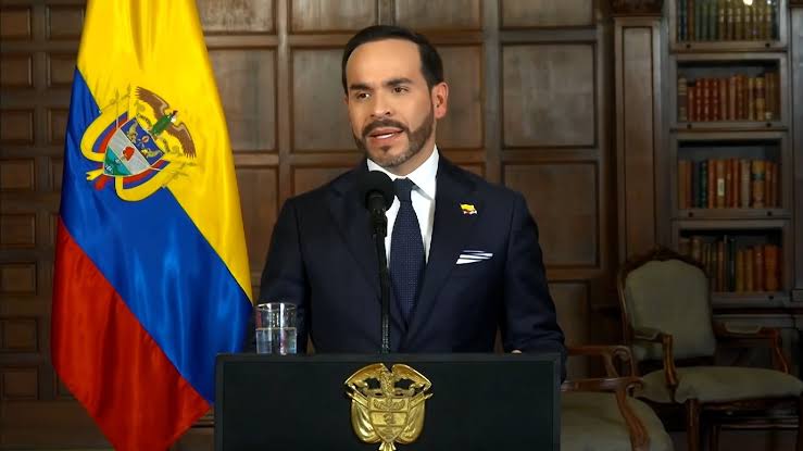 Justiça colombiana impede presidente de participar de atos religiosos