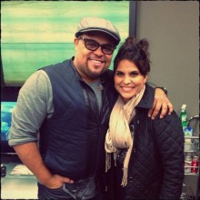 Em Los Angeles, Aline Barros inicia produção de CDs em inglês e espanhol e anuncia participação especial de Israel Houghton :: Mundo Gospel